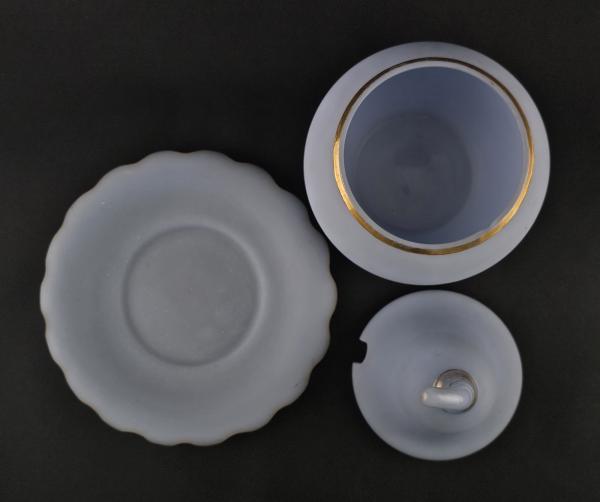 Alabasterglas-Bowle Biedermeier um 1840