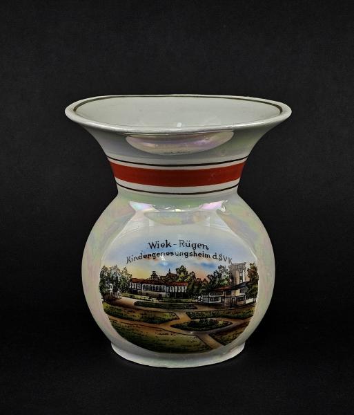 Andenken-Vase Wiek Rügen Kindergenesungsheim d. SVK