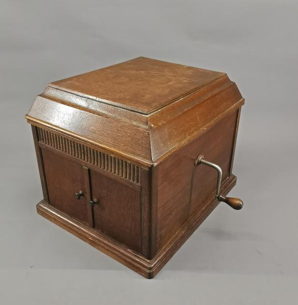 Tisch-Grammophon