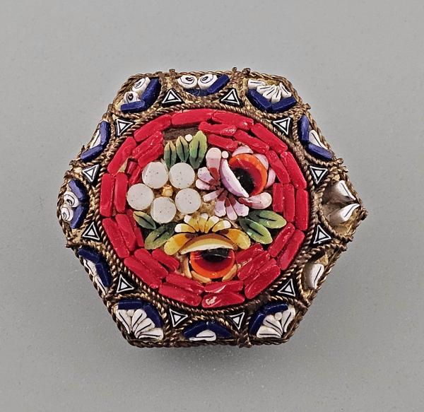 Glasmosaik-Brosche Millefiori Sechseck D3cm