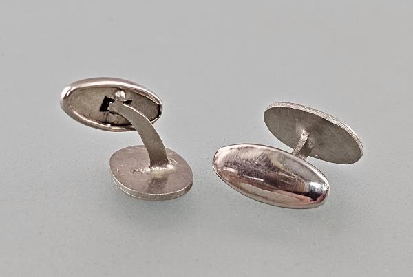 Paar Manschettenknöpfe Max und Moritz schwarz-silber 1,6x1,2cm