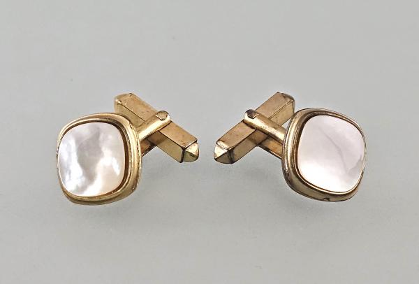 Paar Manschettenknöpfe goldfarben Perlmutt Vintage 1,5x1,5cm