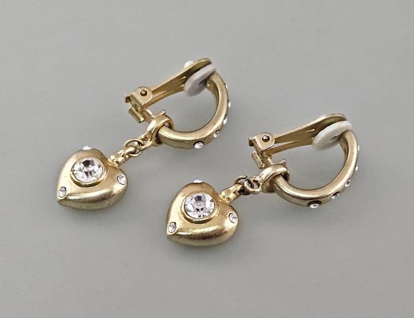 Vintage Ohrclips Modeschmuck Herzabhängung weiße Steine 1x4,5cm