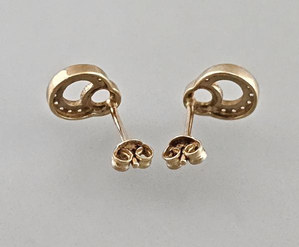 Gold-Garnitur Armband Ohrstecker Collier