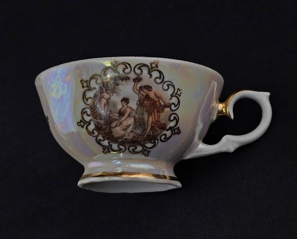 Mokka-Tasse Kahla Watteauszene