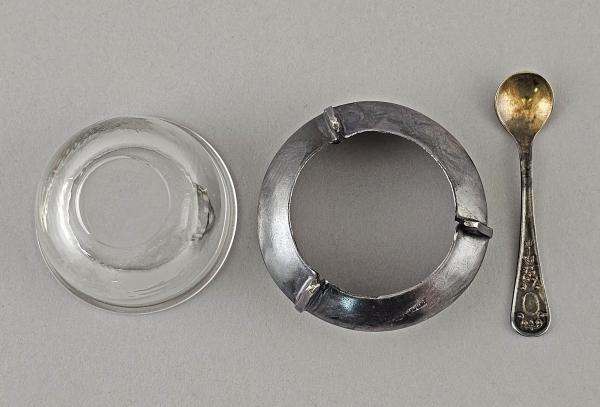 Salzschälchen mit Löffel