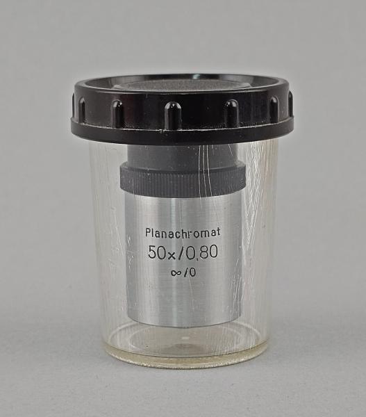 Mikroskop-Objektiv Carl Zeiss Jena Planachromat 50x/0,80 ∞/0 RMS