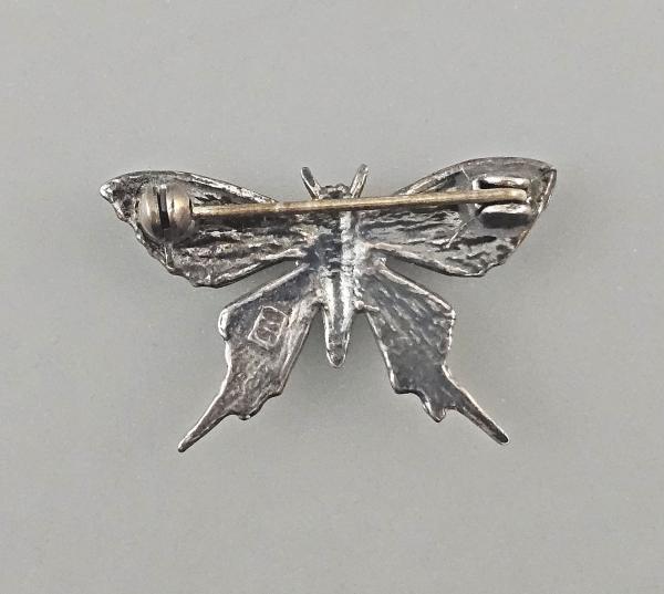 emaillierte Brosche Schmetterling