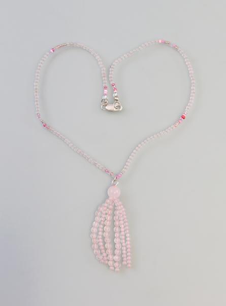 Kette mit Anhänger Rosenquarz