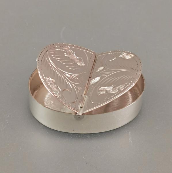 Pillendose oval graviert Doppelfach