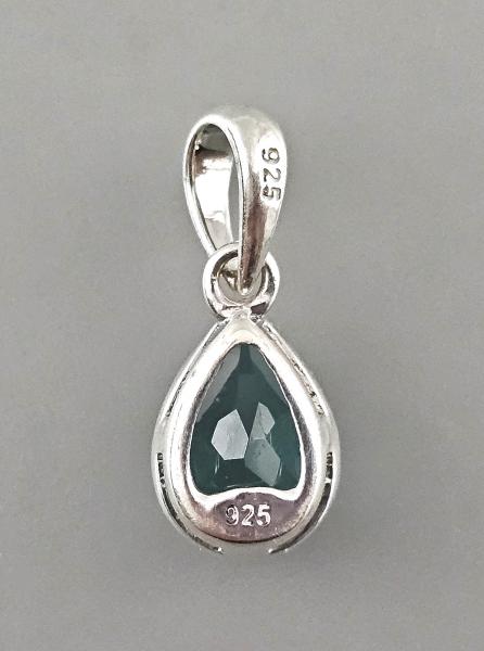 Grüner sibirischer Quarz Anhänger Tropfen 0,9x2cm