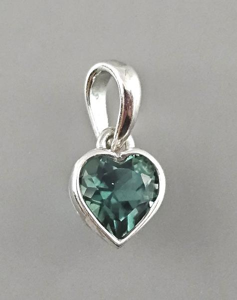 Grüner sibirischer Quarz Anhänger Herz 1,7x1cm