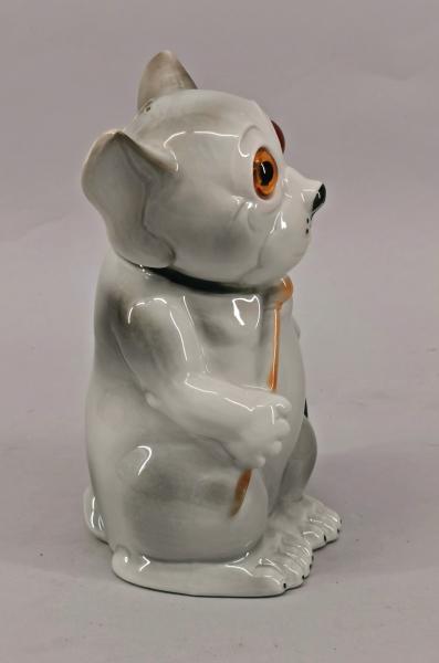 Mops Rauchverzehrer