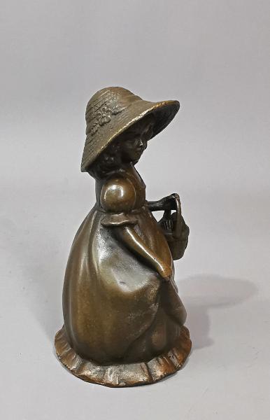 Bronze Tischglocke Mädchen