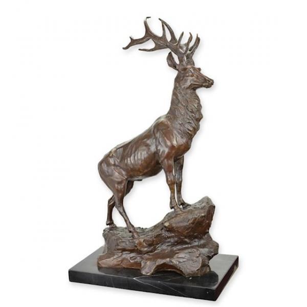 Bronze Skulptur Hirsch auf Felsen