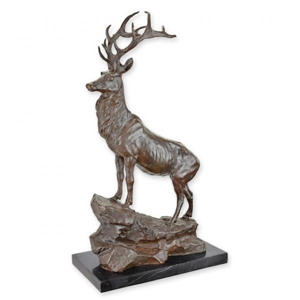 Bronze Skulptur Hirsch auf Felsen