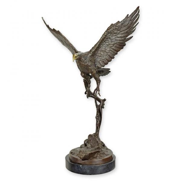 Bronze Skulptur fliegender Adler