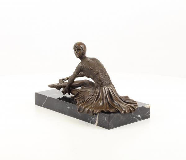 Bronze Skulptur Tänzerein "Tanara"