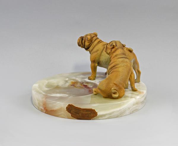 Visitenkartenschale mit Bronze Bulldogge und Mops
