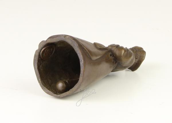 Bronze Figürliche Glocke Mann