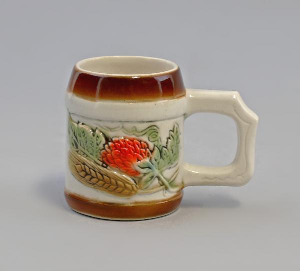 Schnapsglas Bierkrug braun