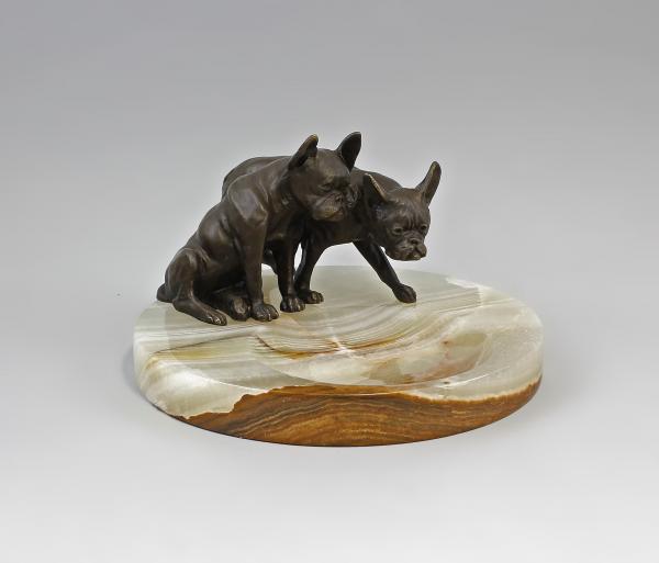 Onyx Schale mit französischen Bulldoggen