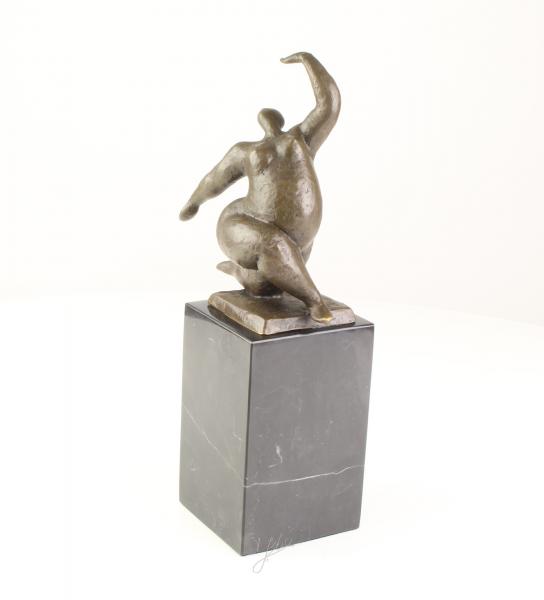 moderne Bronze Skulptur nackte Frau