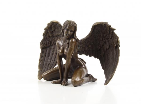 Bronze Skulptur geflügelter weiblicher Akt