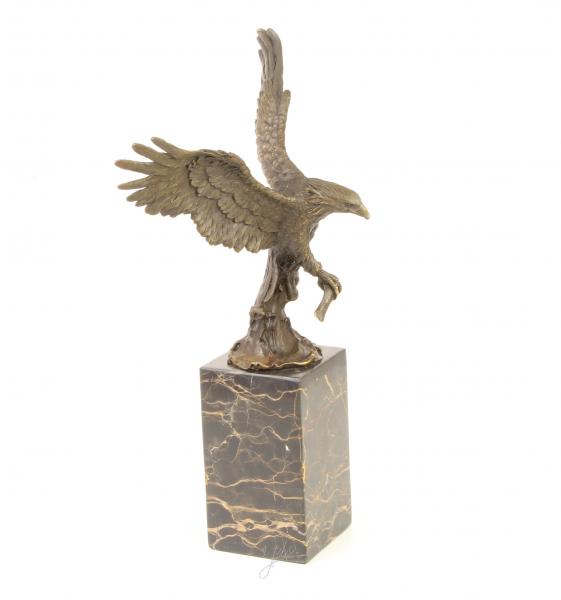 Bronze Burnett See Adler