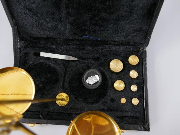 Goldwaage 50g Lederbox