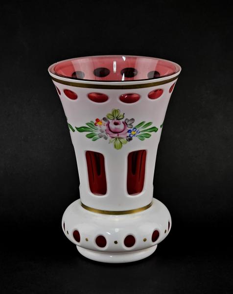 Überfang-Vase Böhmen Anfang 20.Jh. floral emailbemalt