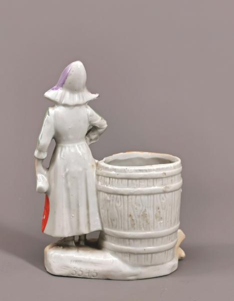 Nippes-Figur / Vase Thüringen Holländerin