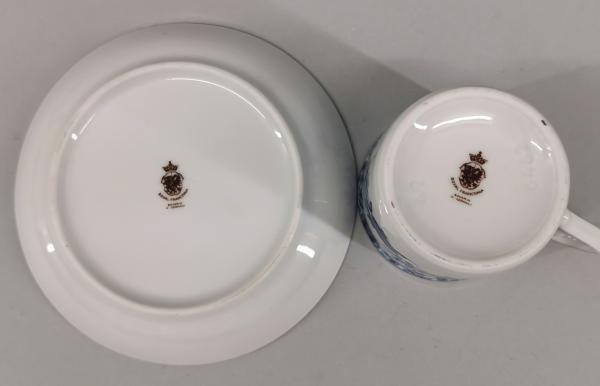 Porzellan Vitrinen-Tasse Royal Franconia Kobalt