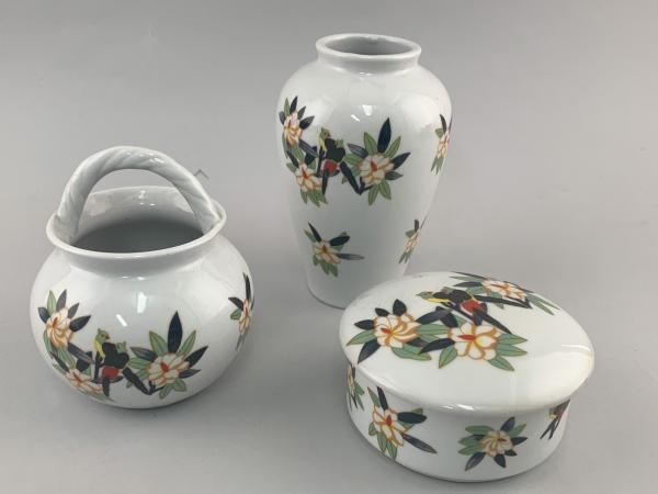 Porzellan Vase Dose Korb Vogeldekor Blumen Art déco
