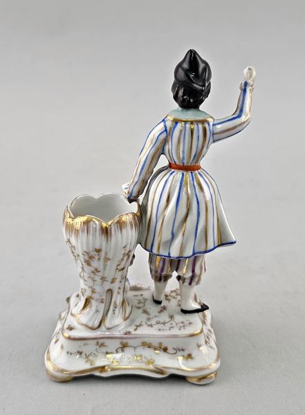 Kleine Porzellanfigur Nippesvase / Zündholzhalter