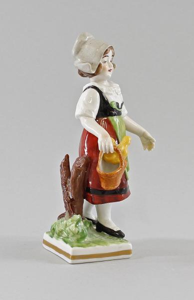 Mädchen mit Korb