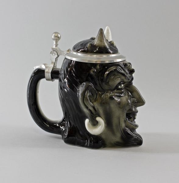 Teufel Bierkrug schwarz / weiß
